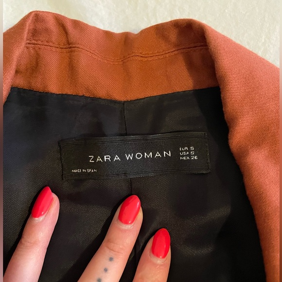 Zara Tailored Blazer - Picture 2 of 5